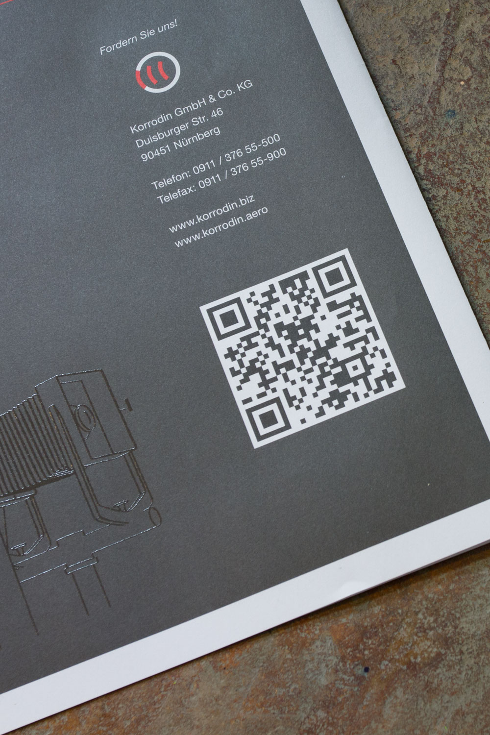 Rückseite der aktuellen Ausgabe der Imagebroschüre mit QR-Code